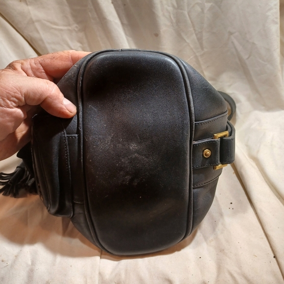 Vintage dooney and bourke bucket bag - Picture 10 of 15
